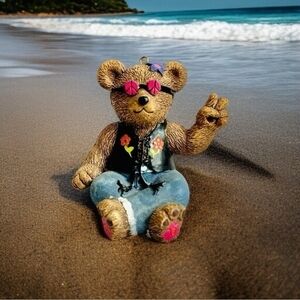 Vintage Claire's Peace Hippy Bear Colorful Resin Figurine Ornament Collectible